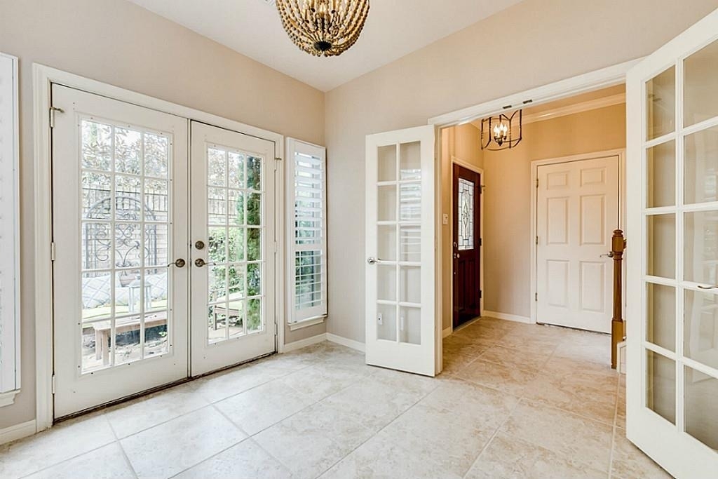 5420 Venice Street - Photo 5