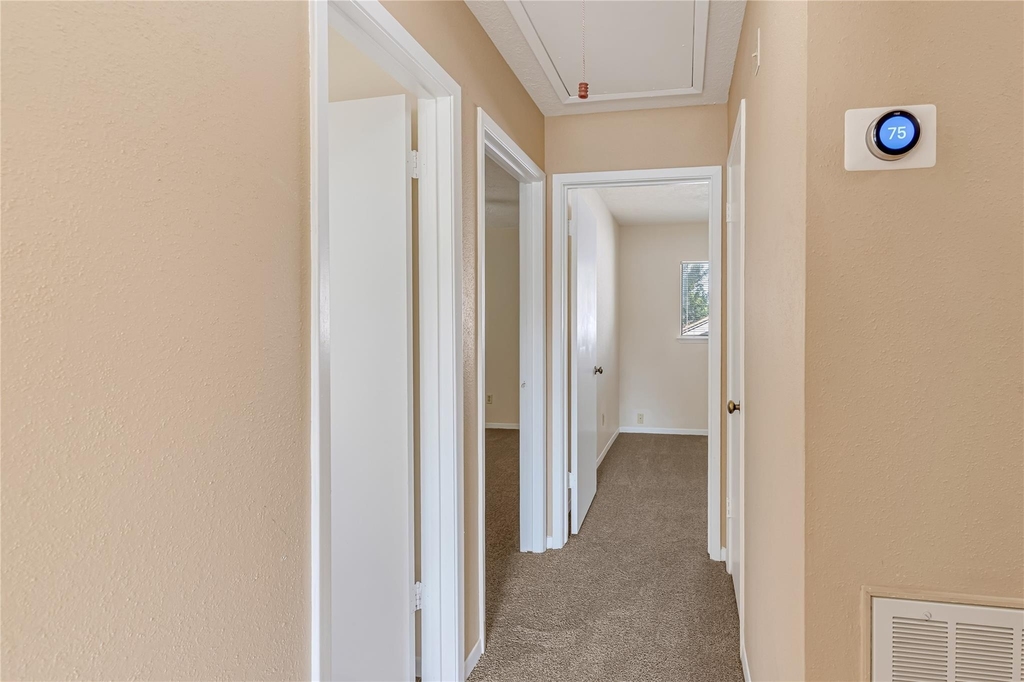 3727 Village Grove Drive - Photo 18