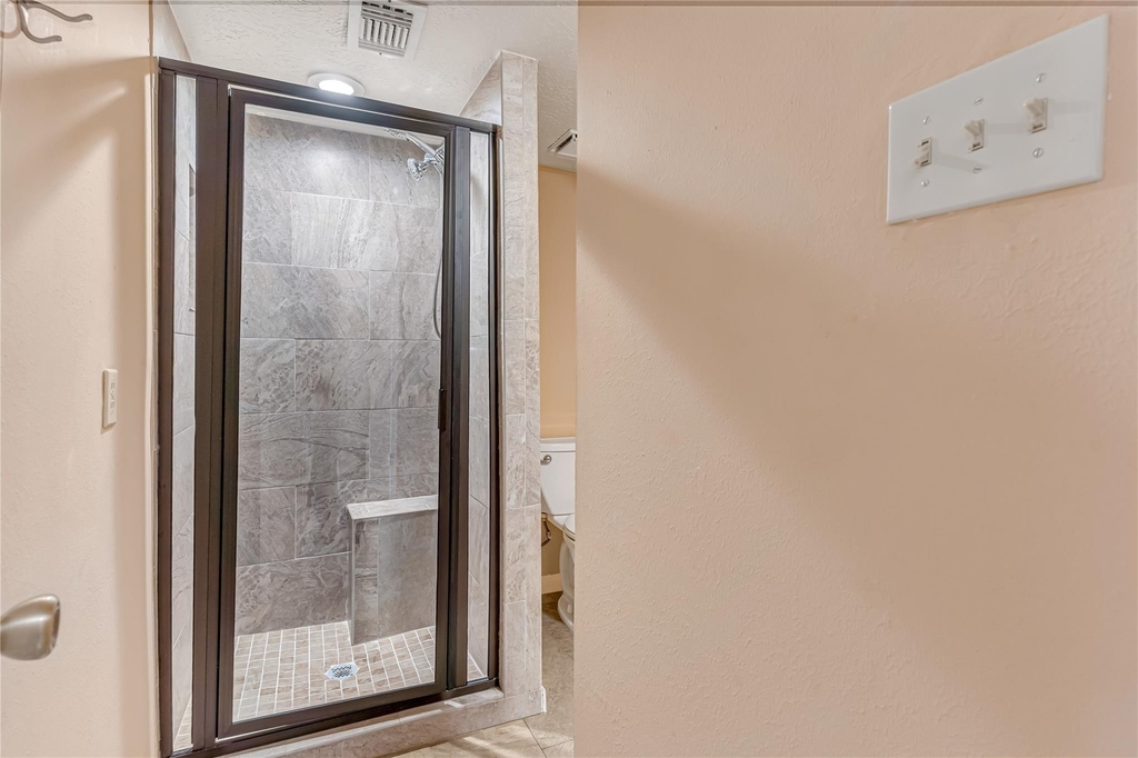 3727 Village Grove Drive - Photo 24