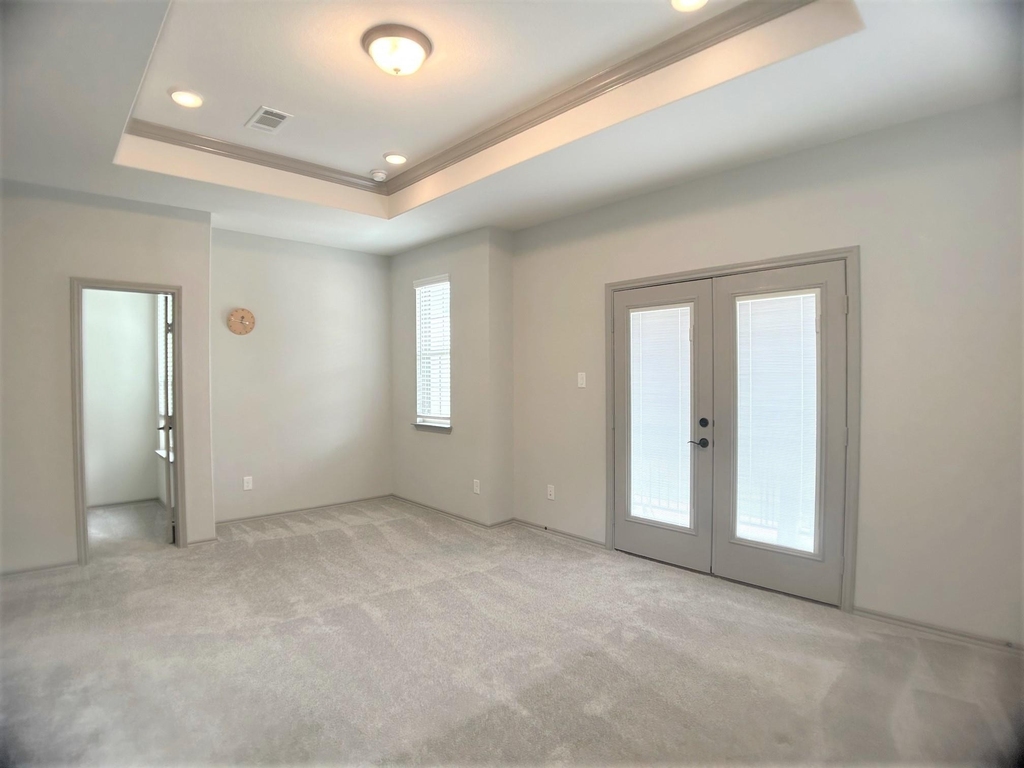 8656 Hollyoaks Creek Lane - Photo 19