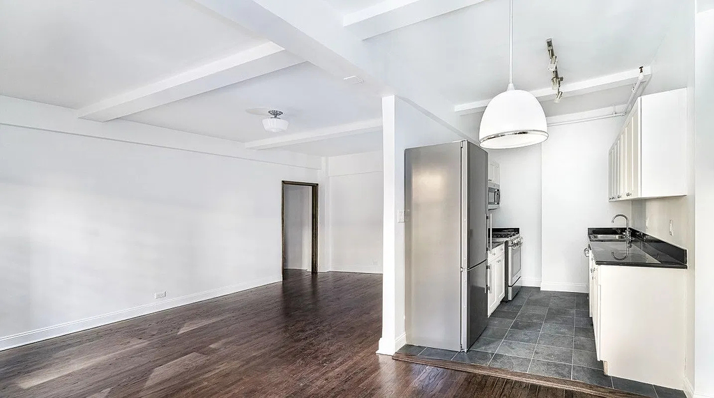 12 East 86th Street - Photo 6