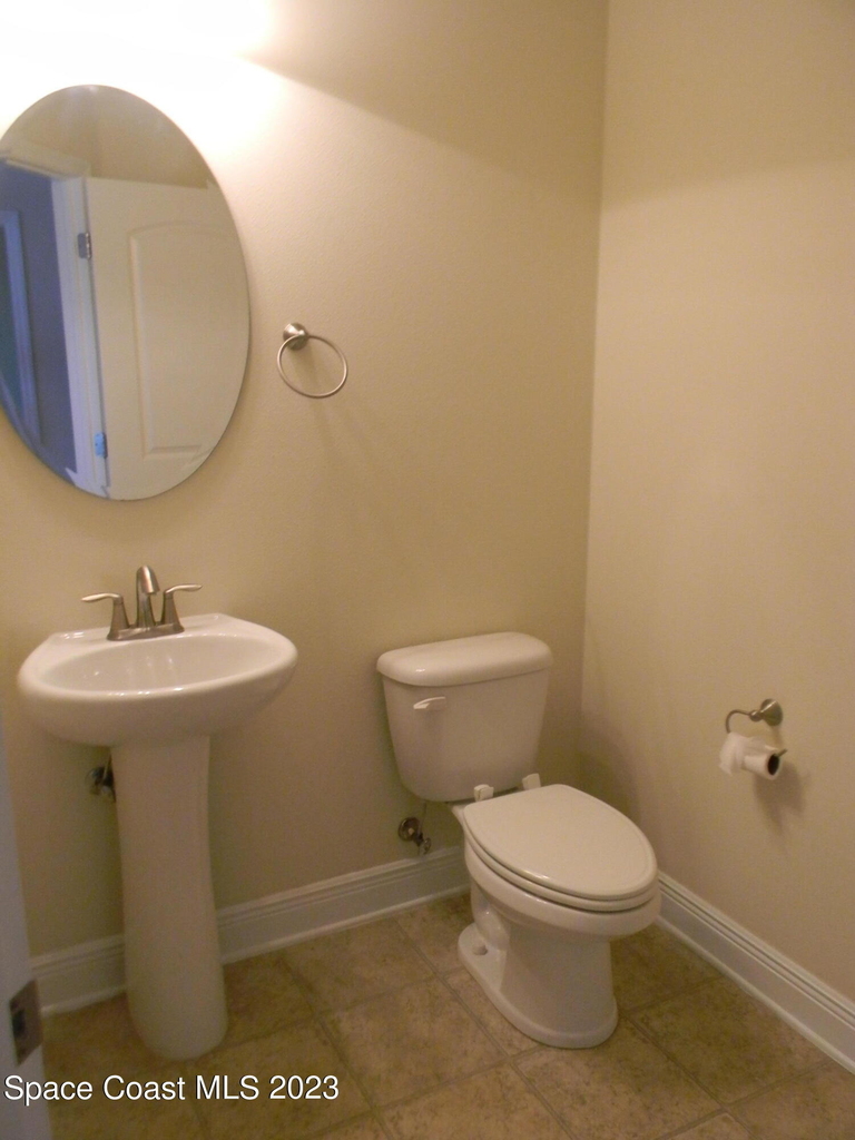1576 Alaqua Way - Photo 5
