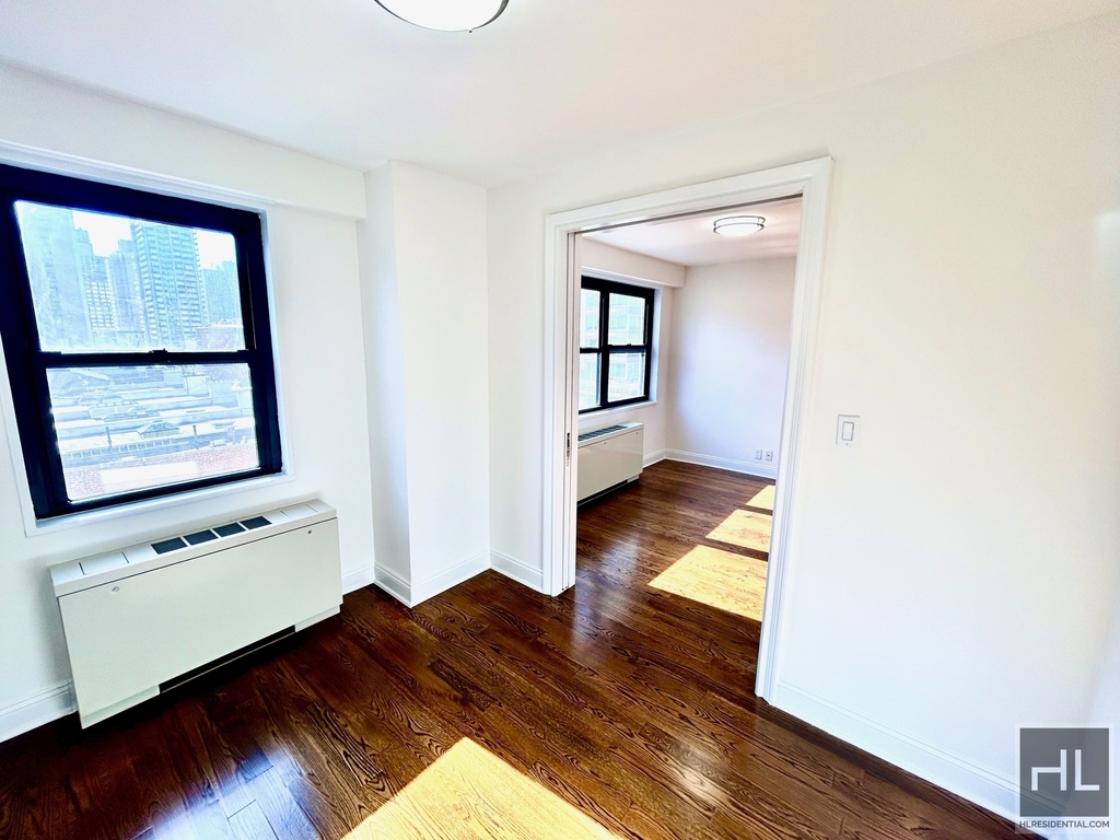 E 88th St - Photo 5