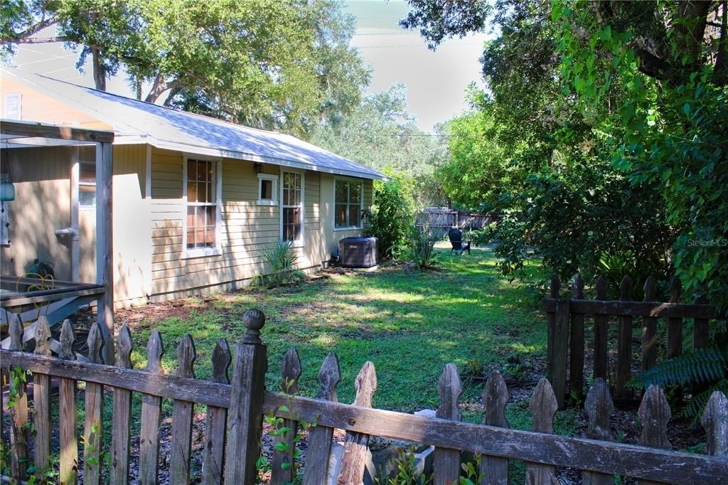 4225 Old Bradenton Road - Photo 1