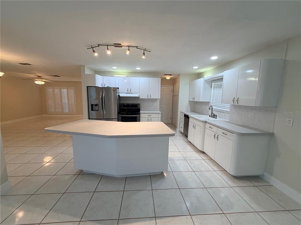 8725 Aruba Lane - Photo 13