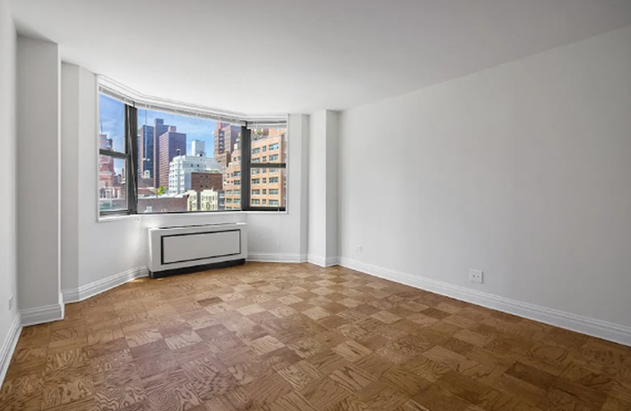 400 East 71st Street - Photo 4