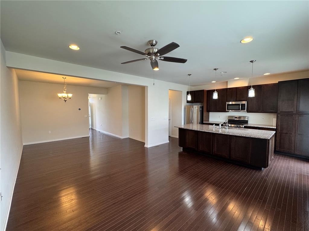 1419 Caspian Street - Photo 5