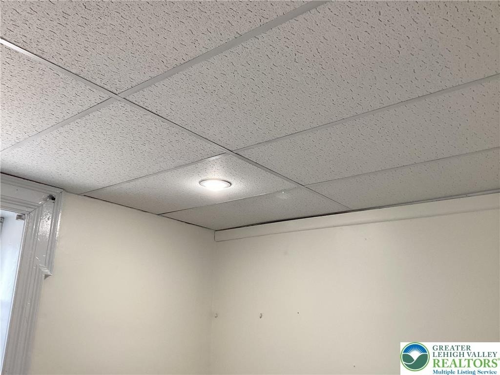 1116 W Liberty Street - Photo 9