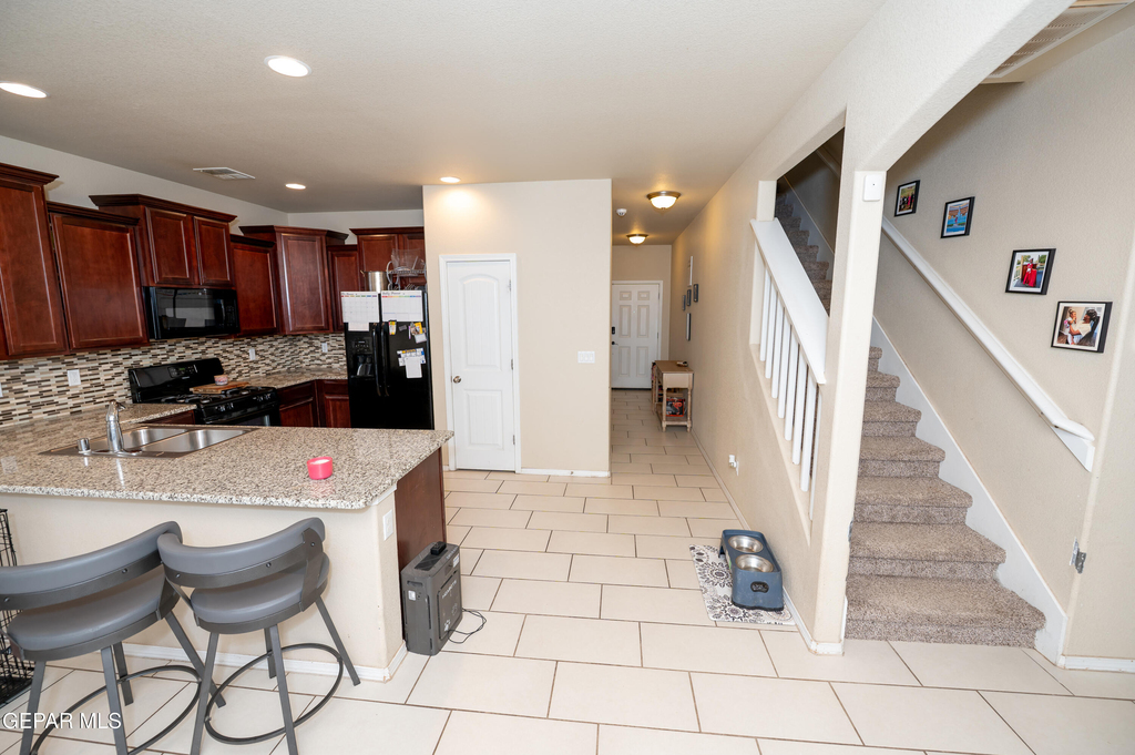 3800 Loma Caldera - Photo 3