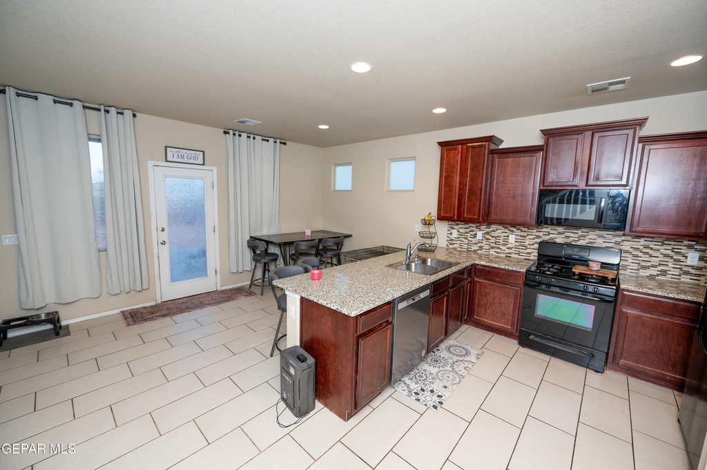 3800 Loma Caldera - Photo 2