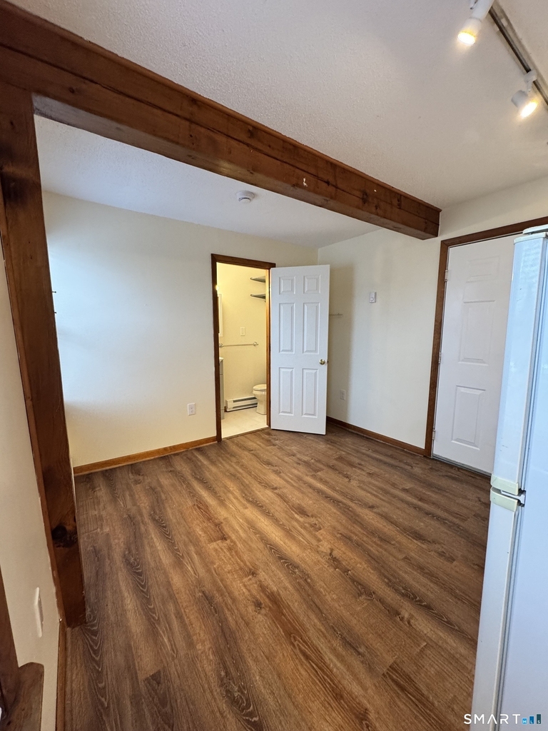49 Ledyard Avenue - Photo 2