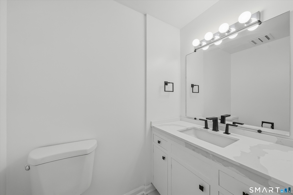41 Henry Street - Photo 3