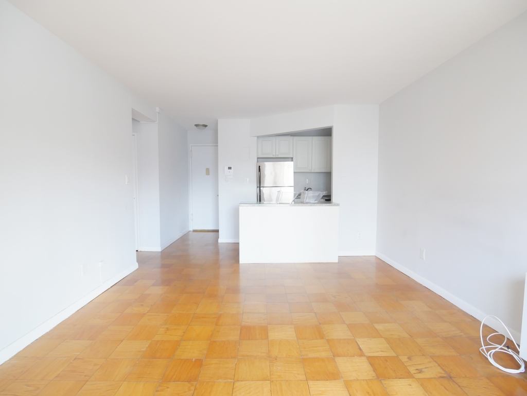 169 East 91st Street - Photo 6