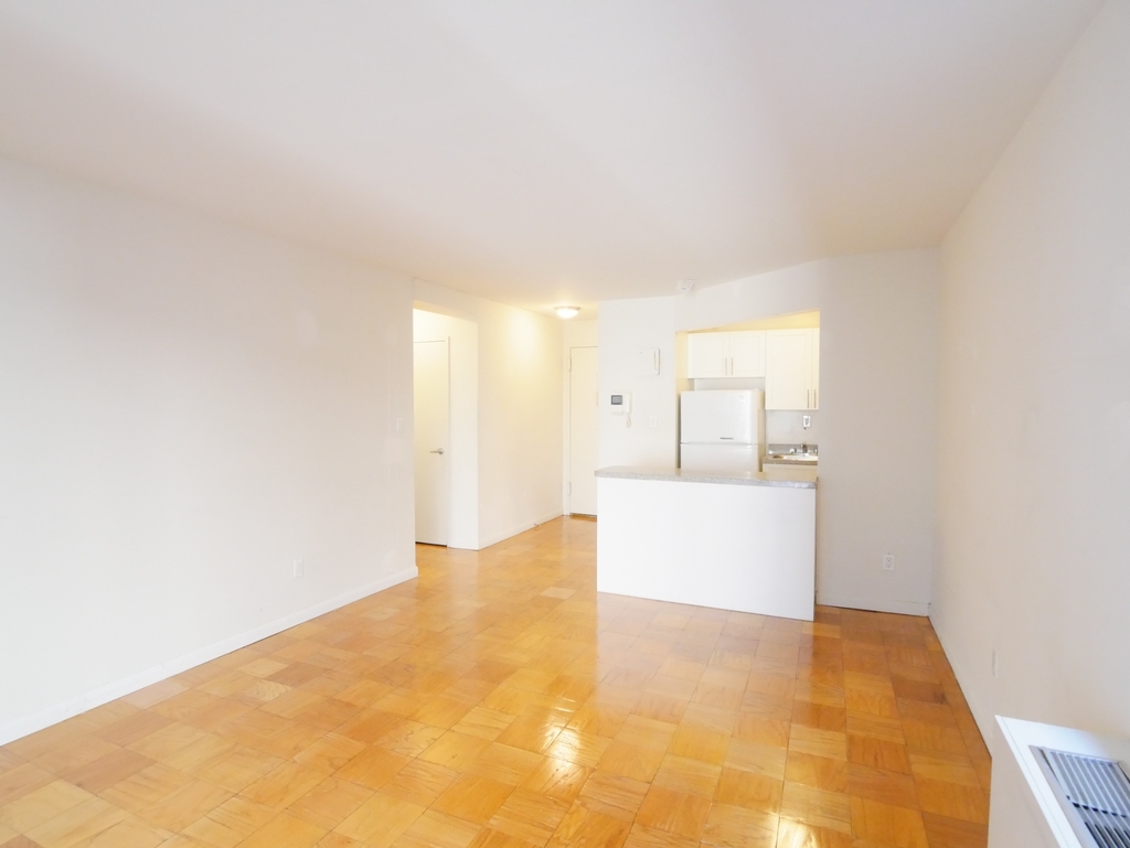 169 East 91st Street - Photo 4