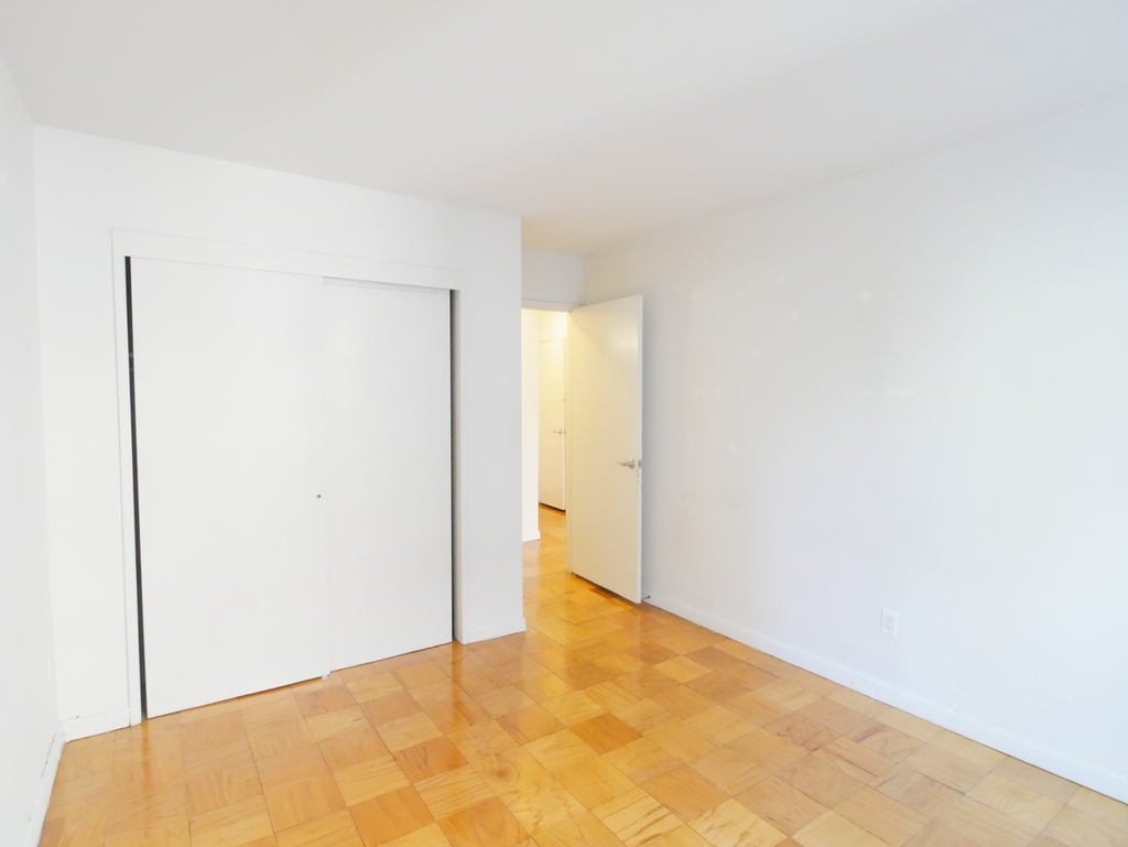 169 East 91st Street - Photo 6