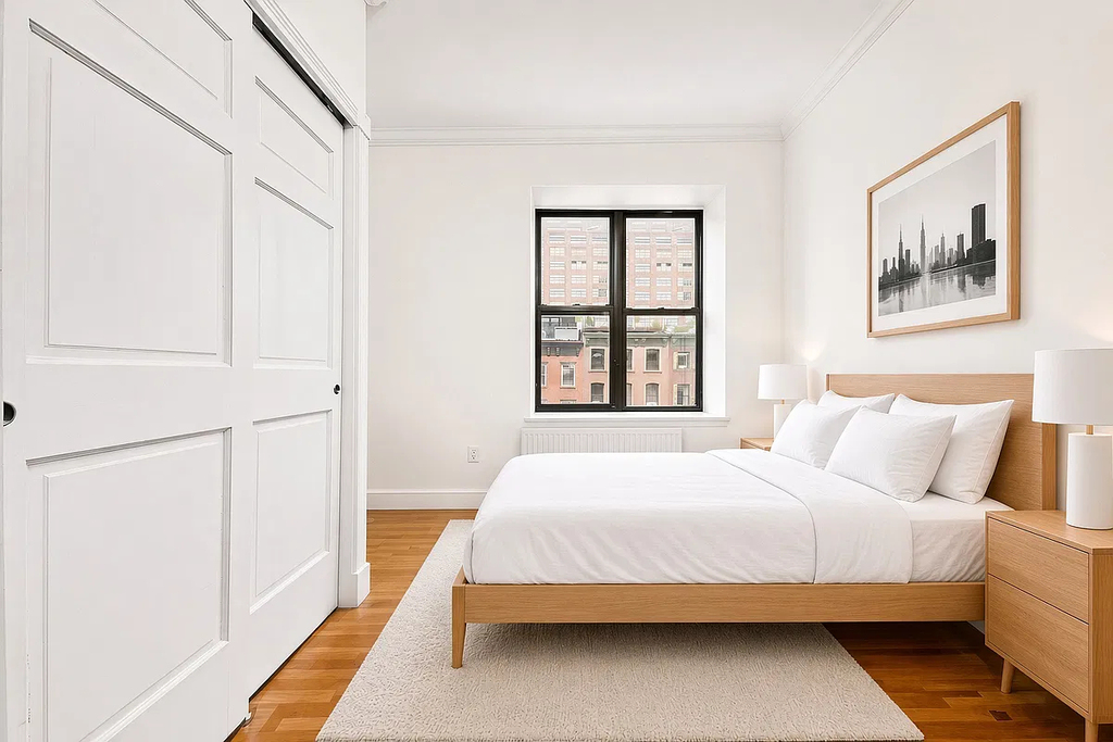 322 West 14th Street - Photo 2