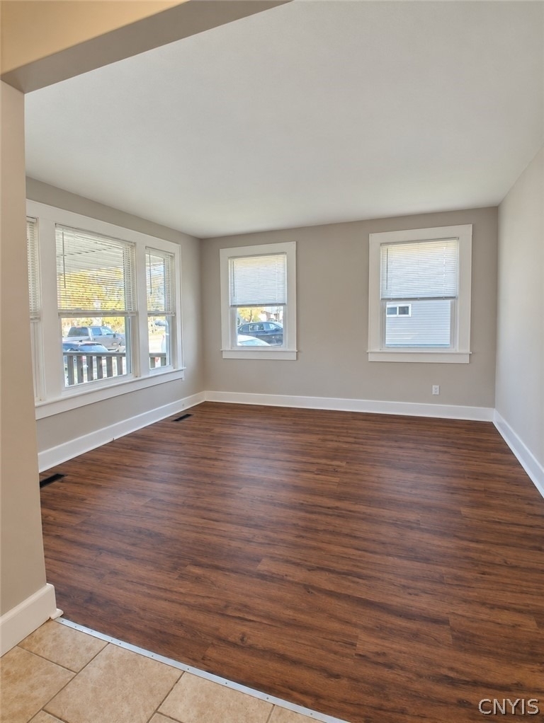 5690 Caughdenoy Road - Photo 1