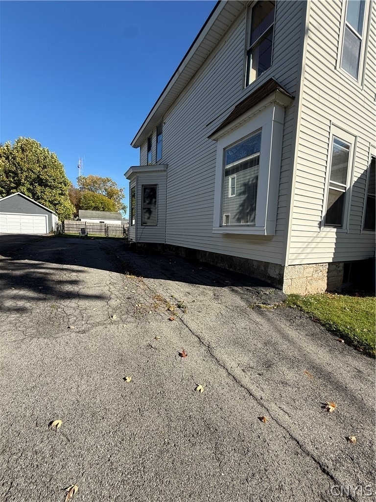 49 Elizabeth Street - Photo 13