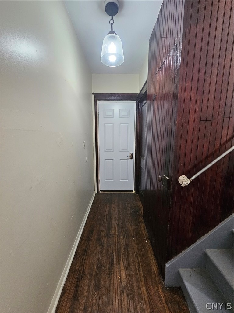 494 Coventry Avenue - Photo 1