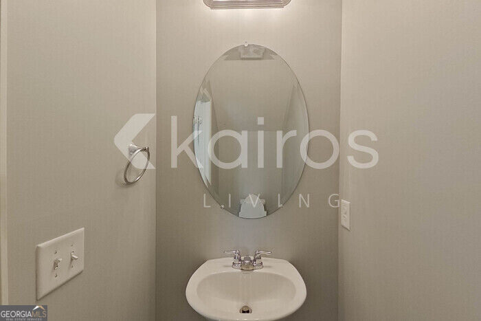 8 Plymouth Court - Photo 5