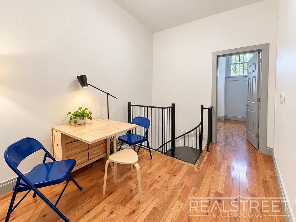294 Harman Street - Photo 2