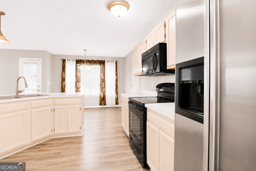 775 Stonemill Manor - Photo 17