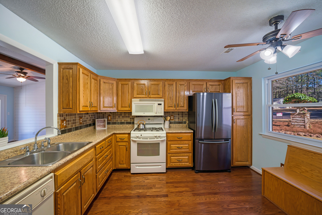 100 Dove Point - Photo 5