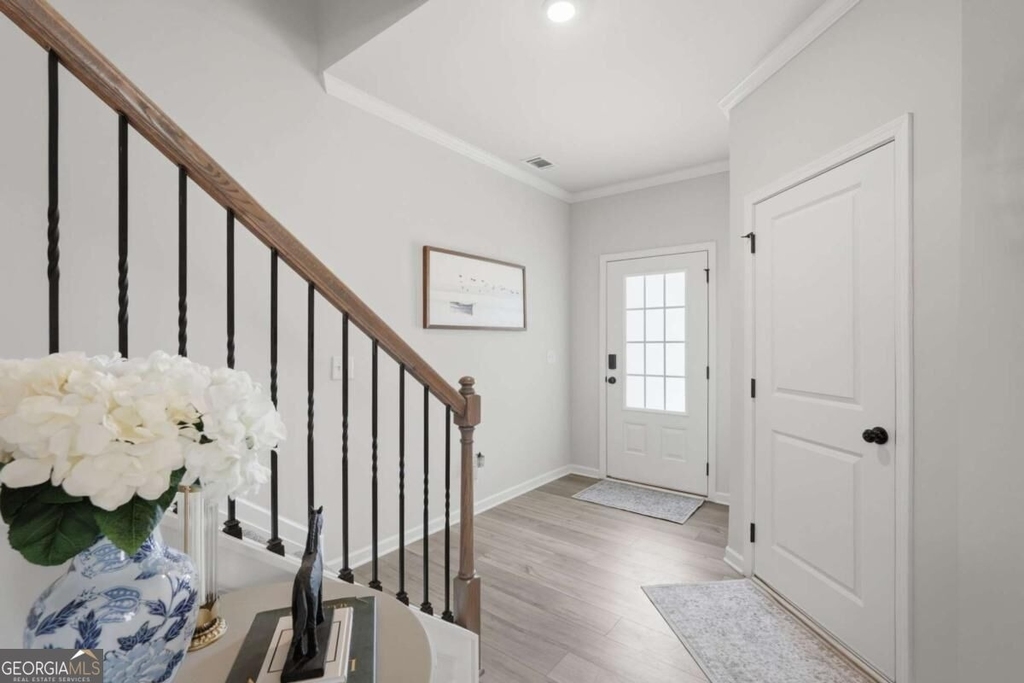 75 Pineview Drive - Photo 2
