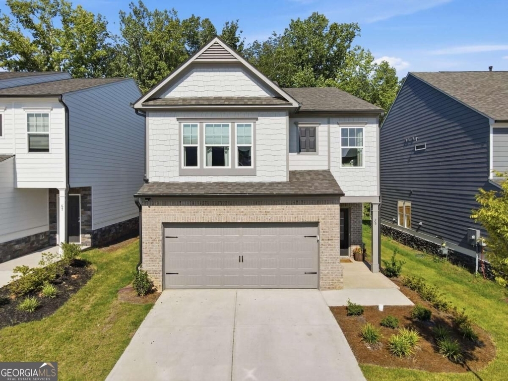 75 Pineview Drive - Photo 0