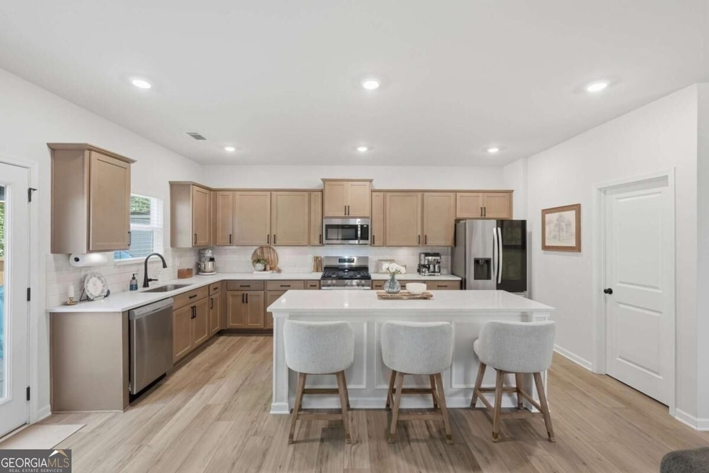 75 Pineview Drive - Photo 8