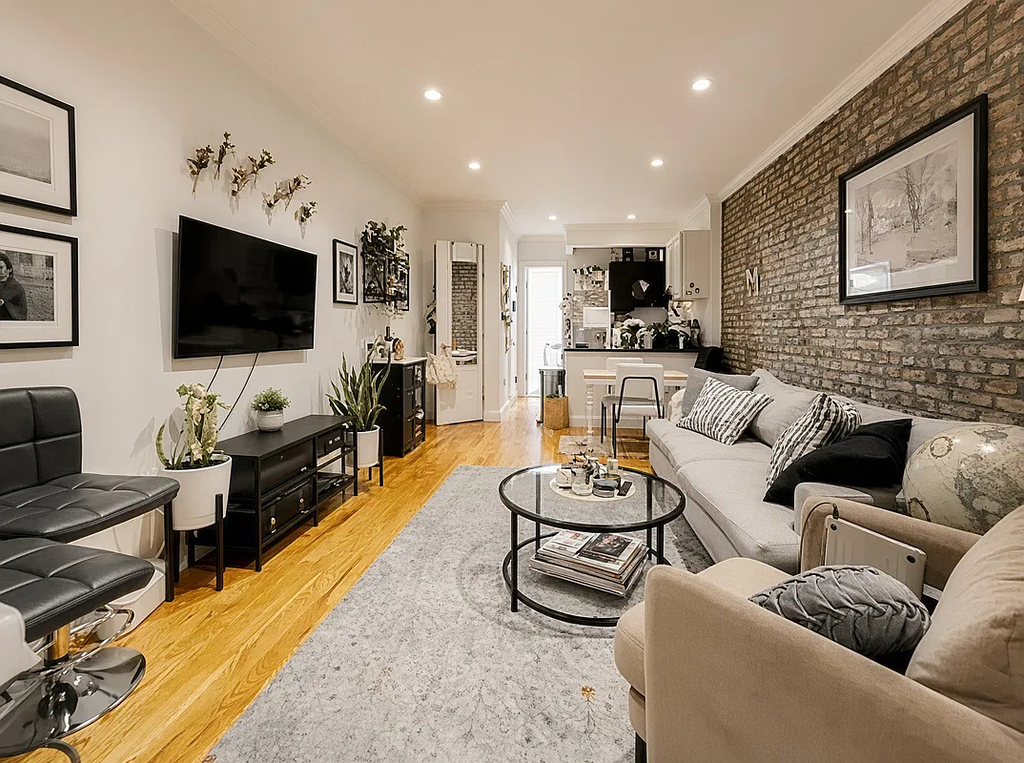 323 East 78th Street - Photo 0