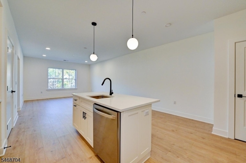 20 Encampment Ct 211 - Photo 11