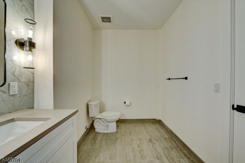 20 Encampment Ct 211 - Photo 20