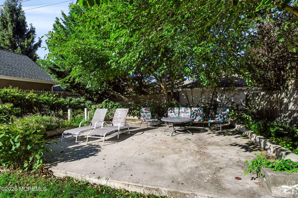 1305 4th Avenue - Photo 37