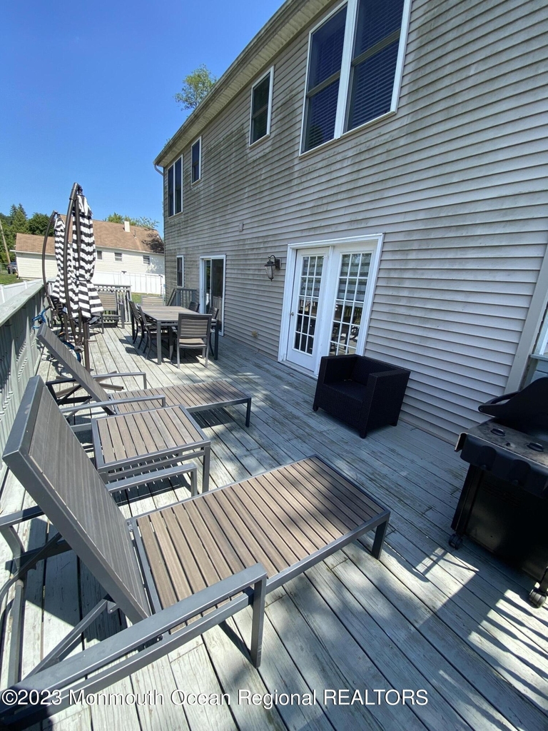 511 W Park Avenue - Photo 24