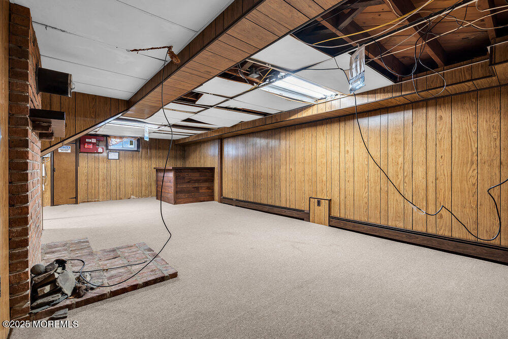918 Charles Drive - Photo 33