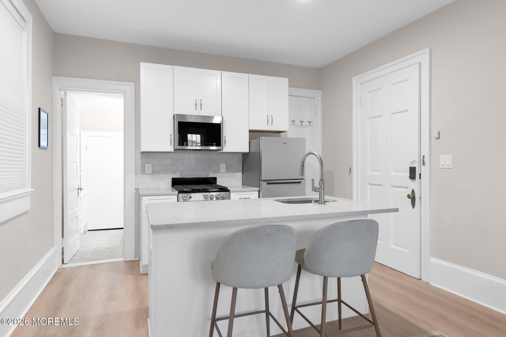 301 8th Avenue - Photo 12