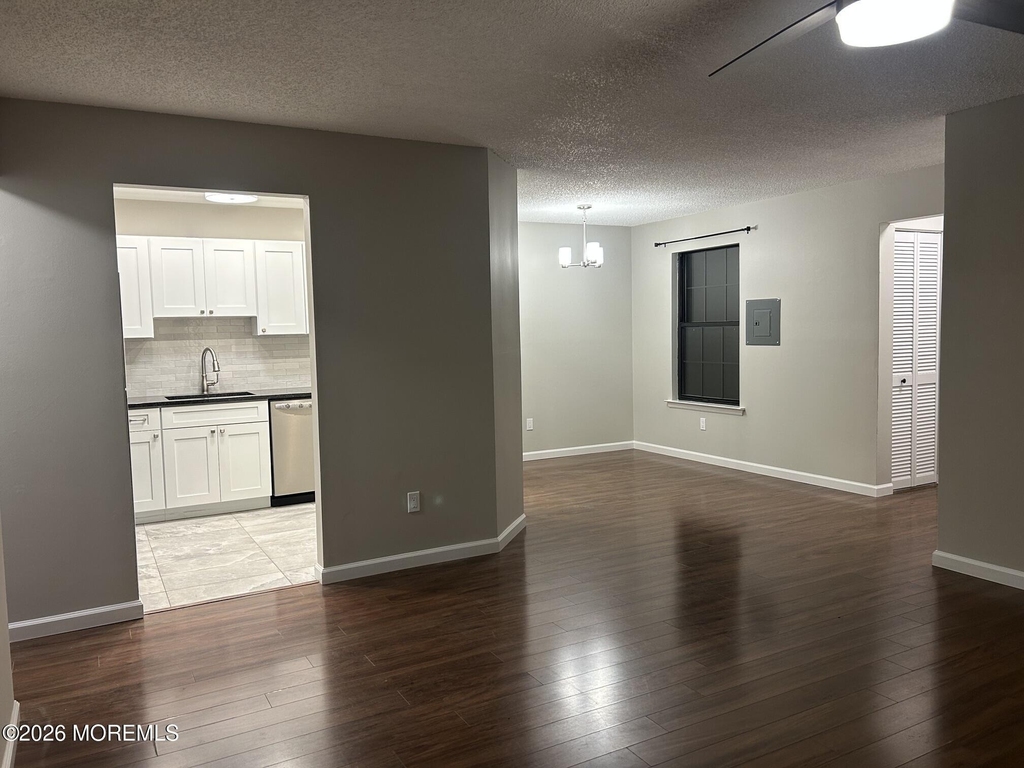 200 Daisy Court - Photo 7