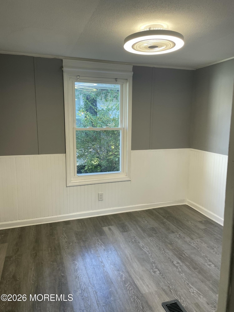 21 Forest Drive - Photo 5