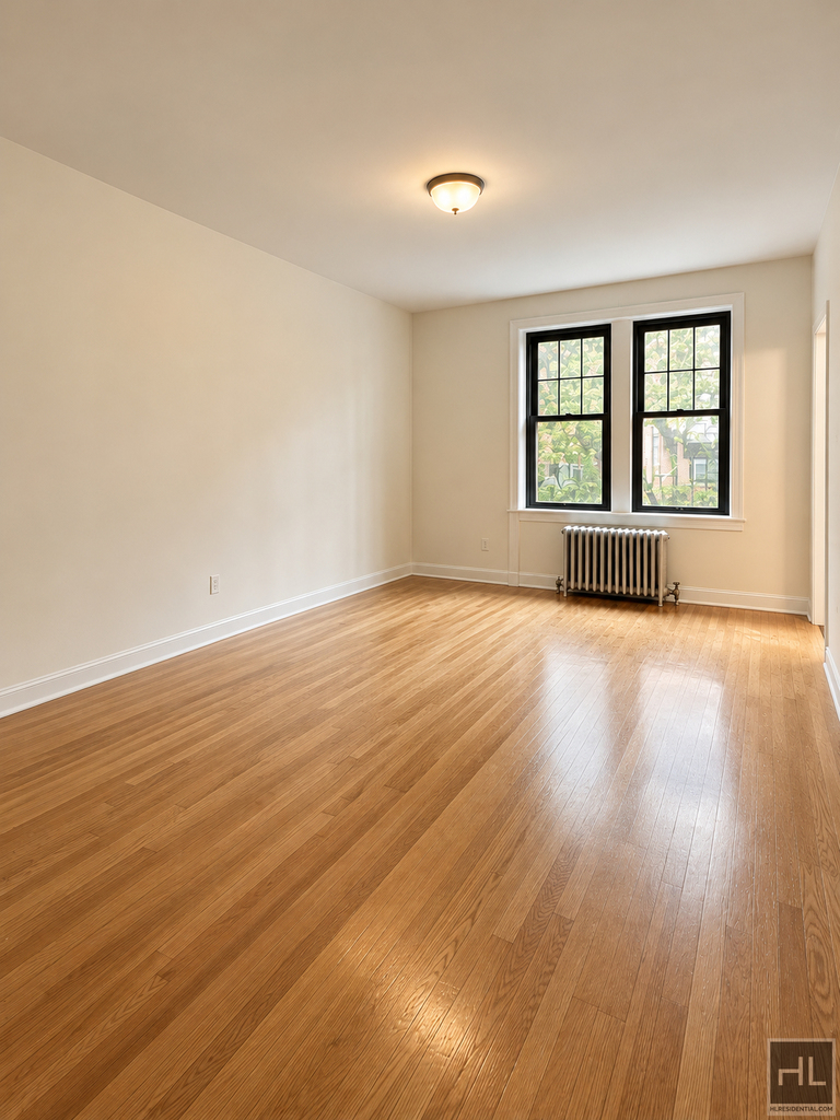 West 10th Street - Photo 1