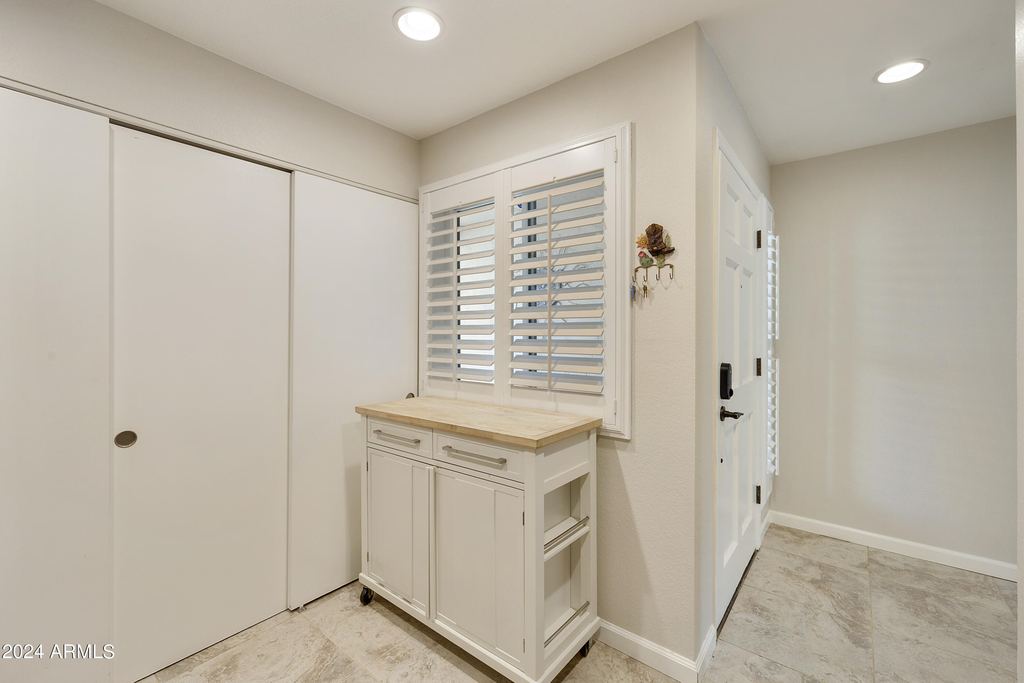 9355 N 91st Street - Photo 4