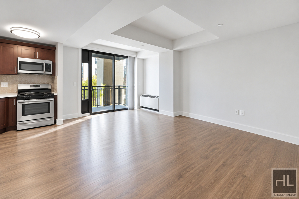 East 91st Street - Photo 0