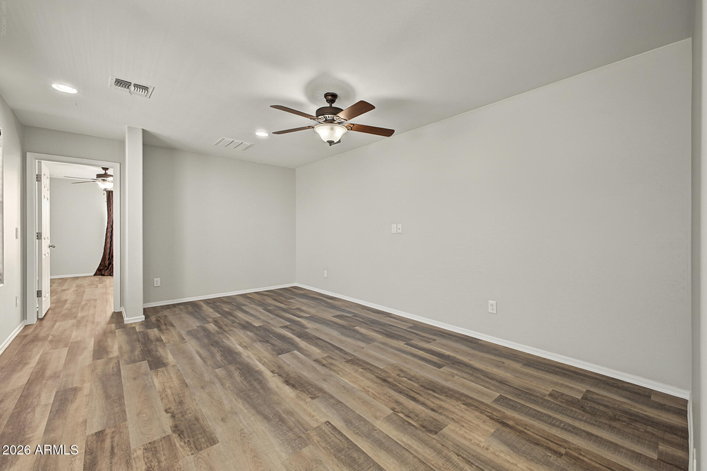 8952 W Nicolet Avenue - Photo 26