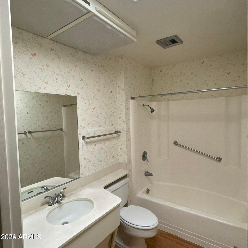 10524 W Saratoga Circle - Photo 8