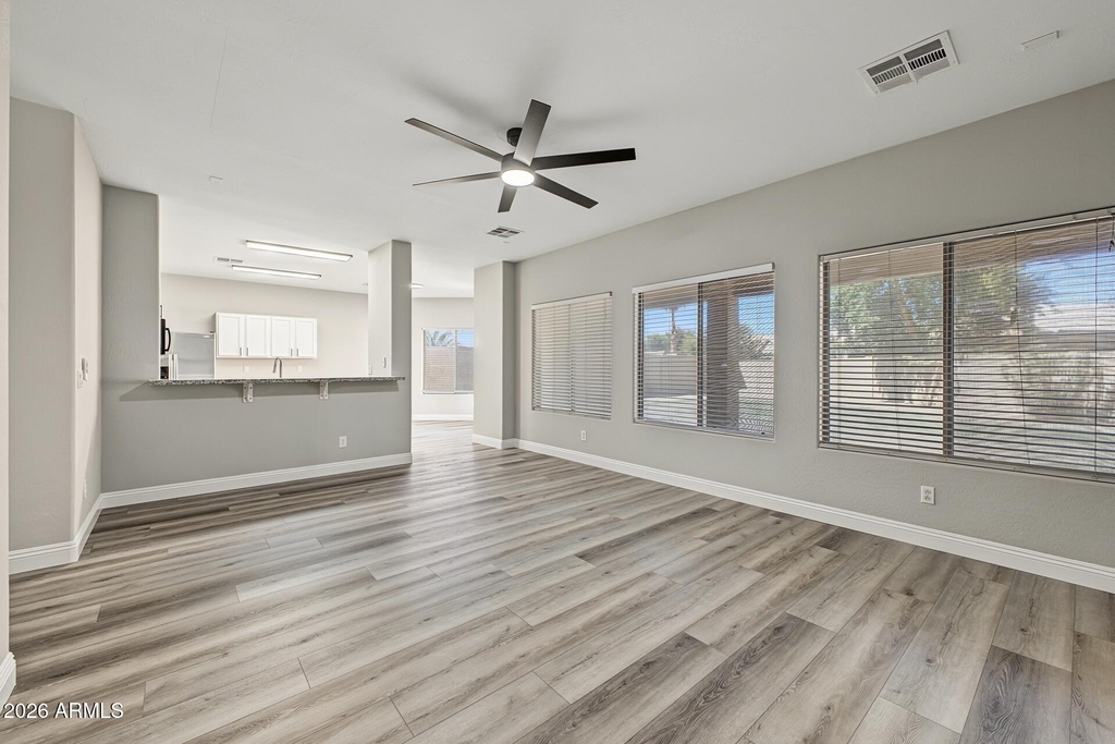 29212 N Shannon Drive - Photo 13