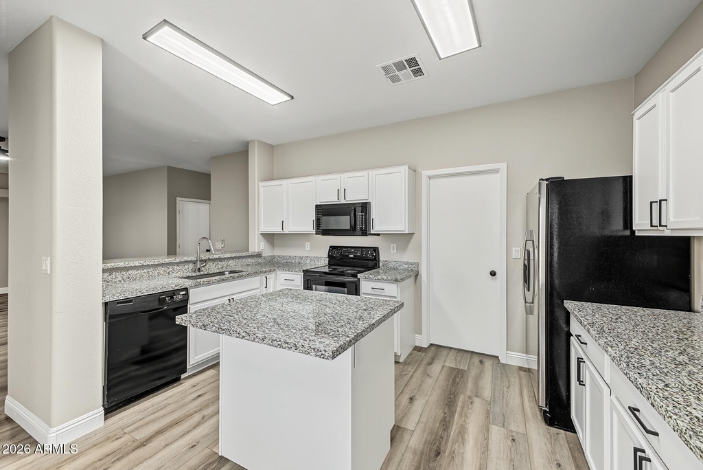 29212 N Shannon Drive - Photo 17