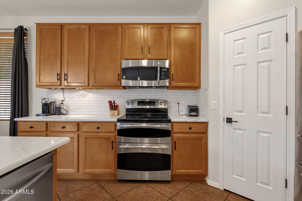 8335 W Molly Lane - Photo 11