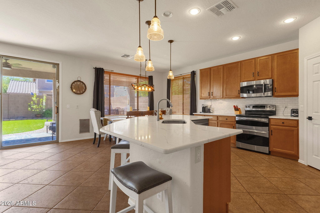 8335 W Molly Lane - Photo 12