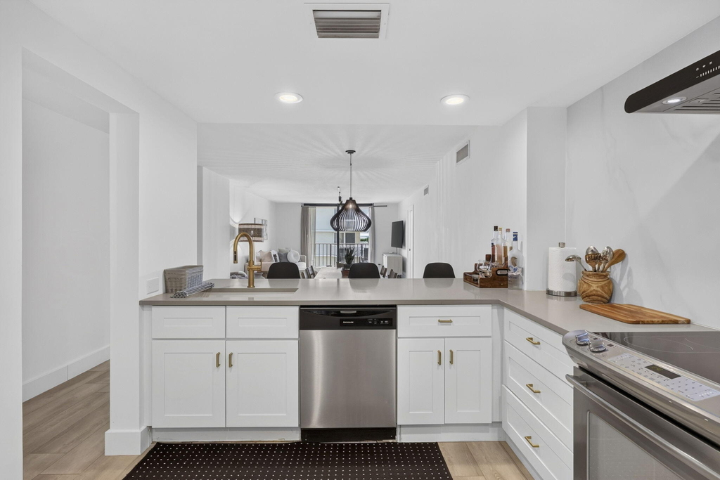 145 S Ocean - Photo 11