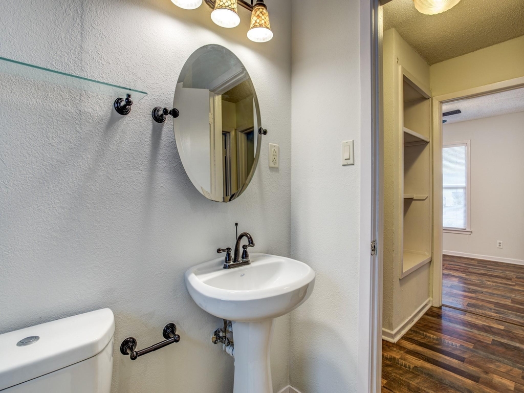 533 Nw Lorna Street - Photo 20